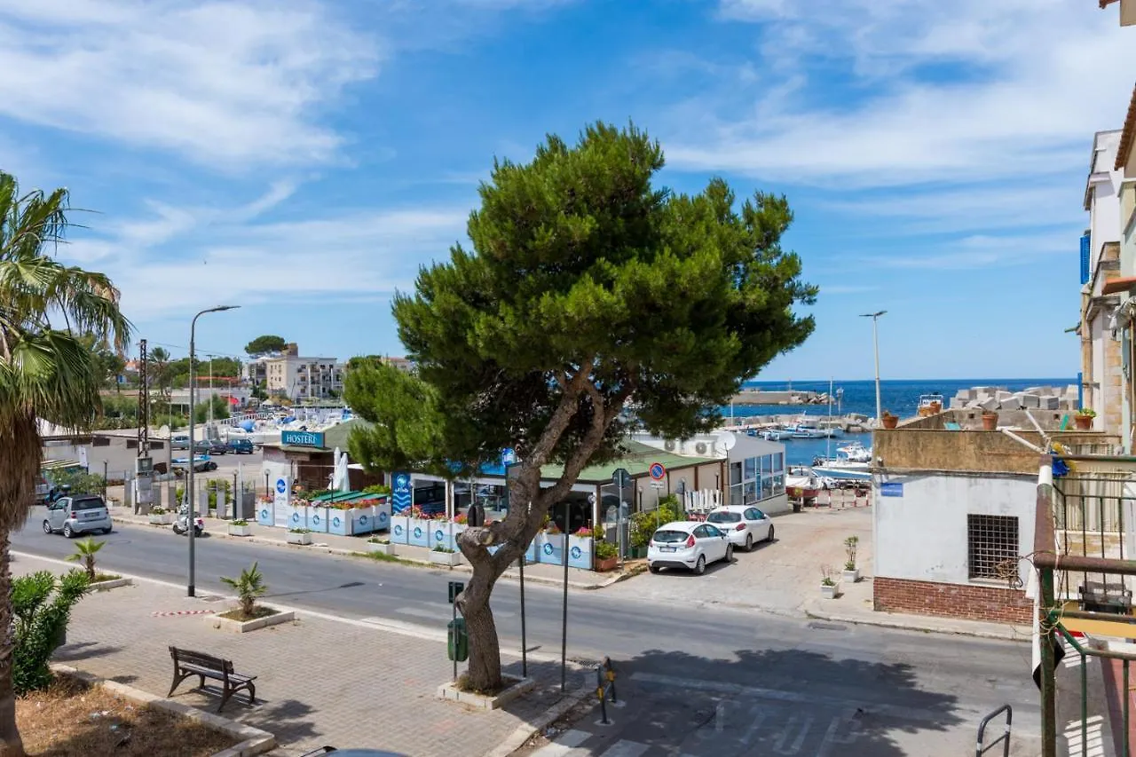 La Casetta Sul Mare Isola delle Femmine Italy
